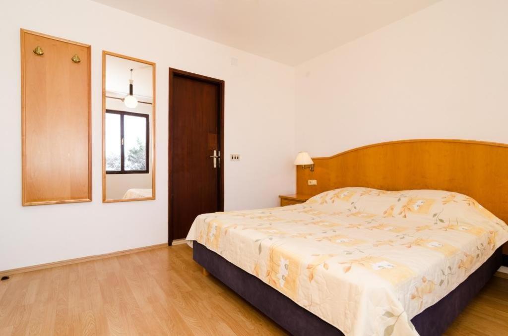 Apartments Villa Ana Gornji Dingac Room photo